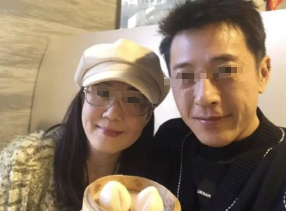 不吃肉不生子如今54岁近照不敢认……冰球突破夫妻俩为了不变老坚持26年(图5)