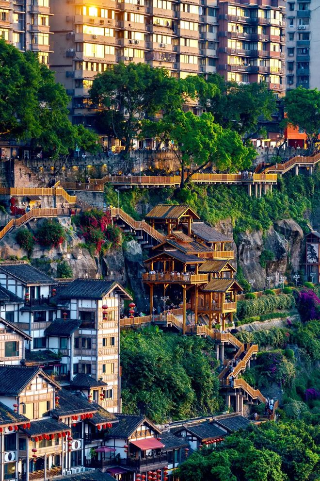 食行：向导私藏老店一网打尽冰球突破平台重庆三日江湖美