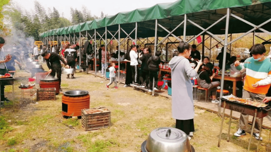 道：72个情绪价值营造标杆案例冰球突破游戏旅游餐饮场景破局之(图19)