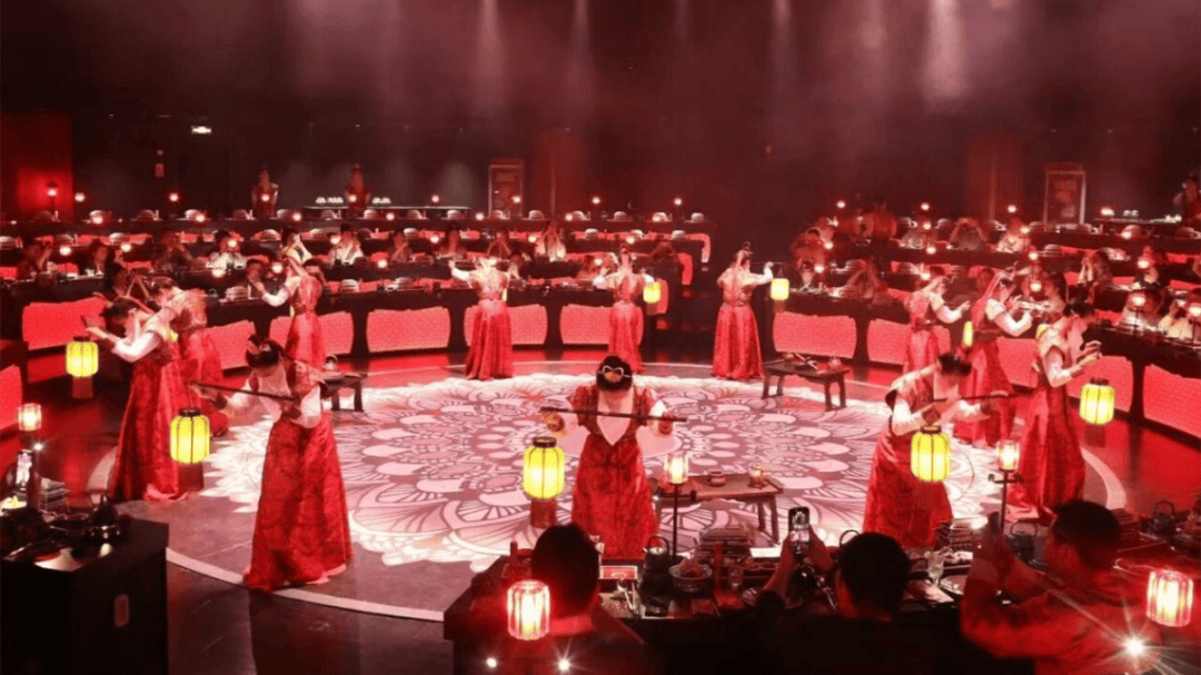 道：72个情绪价值营造标杆案例冰球突破游戏旅游餐饮场景破局之(图48)