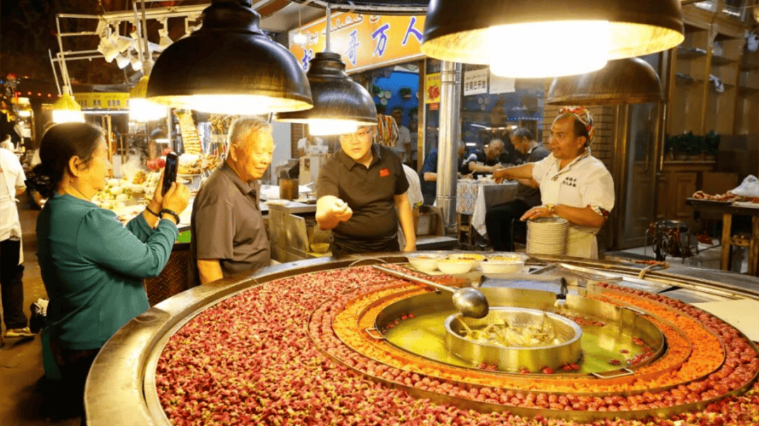 道：72个情绪价值营造标杆案例冰球突破游戏旅游餐饮场景破局之(图60)