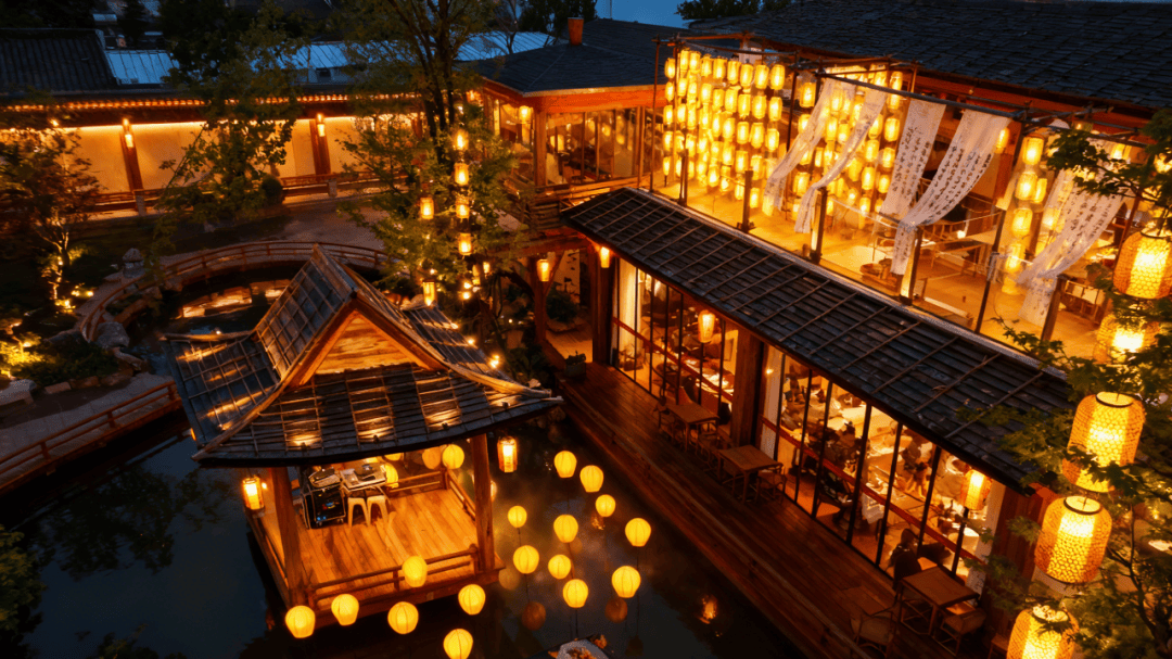 道：72个情绪价值营造标杆案例冰球突破游戏旅游餐饮场景破局之(图81)