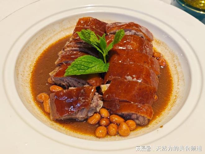 信仰！这8道粤菜不吃等于白来！冰球突破爆百万大奖广东人味觉(图2)